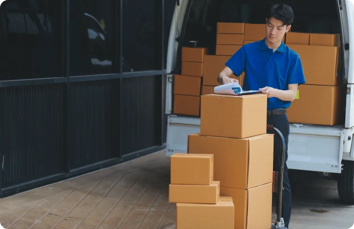 Warehouse-to-Store Retail Distribution